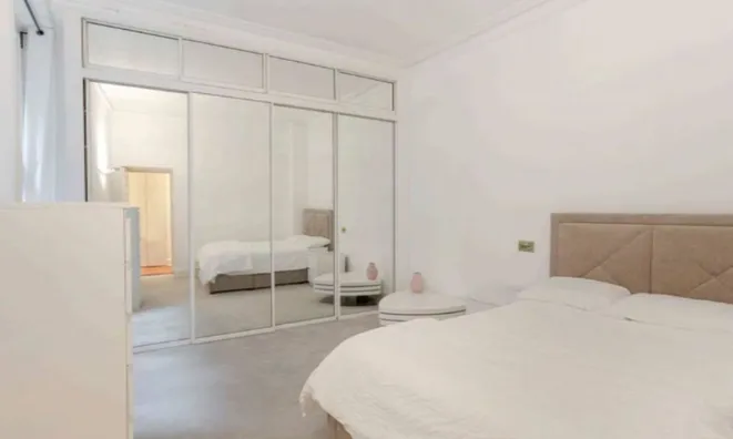 Недвижимость Basil Street: 1