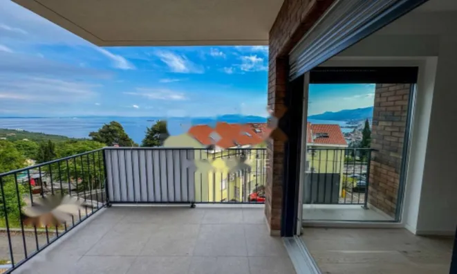 Недвижимость Четырехкомнатная квартира в Опатии: 9