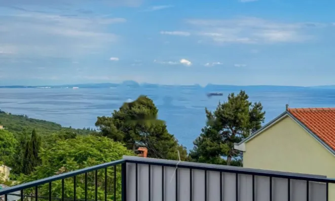 Недвижимость Четырехкомнатная квартира в Опатии: 10