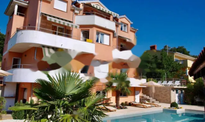 Недвижимость Семейный дом 505 м², Запад, Опатия: 1