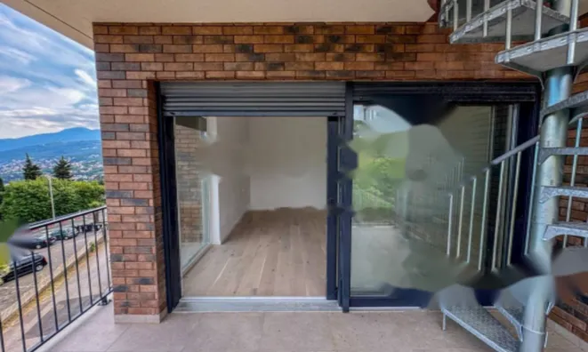 Недвижимость Четырехкомнатная квартира Побри: 15