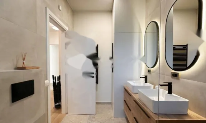 Недвижимость Трёхкомнатная квартира Центр: 8