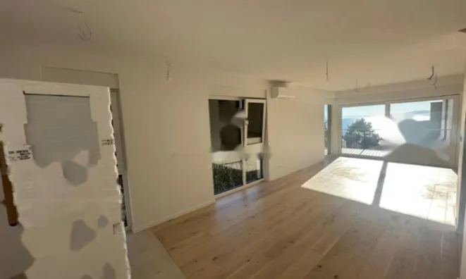 Недвижимость Четырехкомнатная квартира Центр: 5