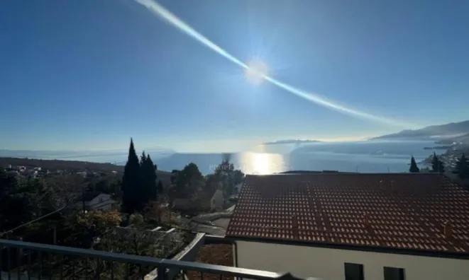 Недвижимость Четырехкомнатная квартира Центр: 11