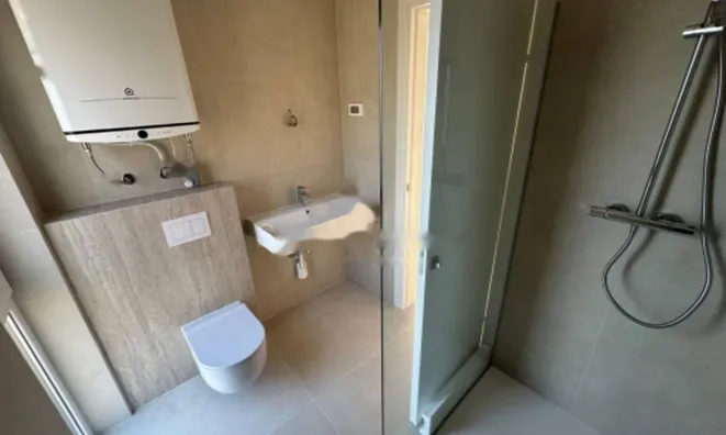 Недвижимость Четырехкомнатная квартира Центр: 22