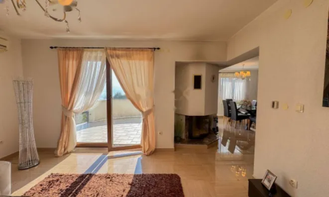 Недвижимость Семейный дом 120 м², Запад, Опатия: 23