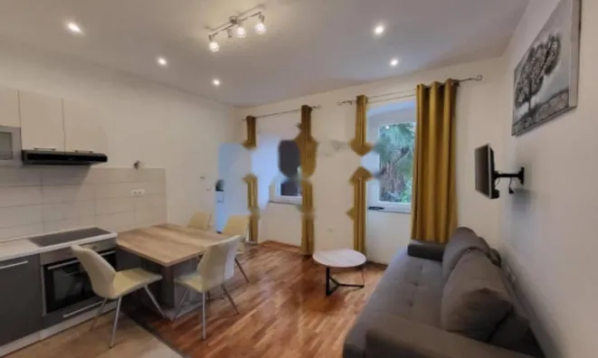 Недвижимость Трёхкомнатная квартира в Опатии: 2