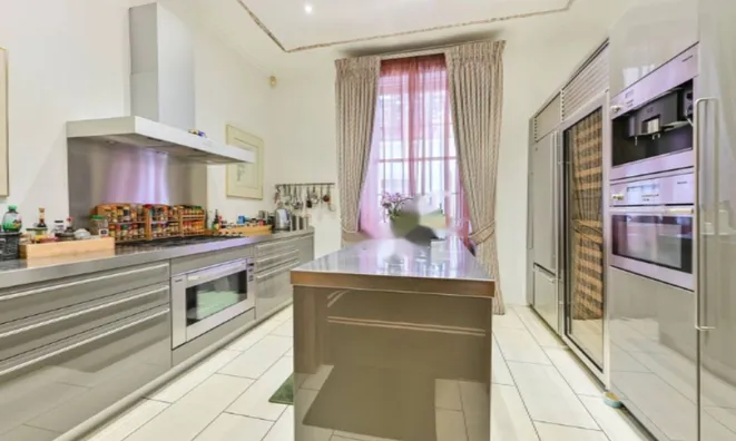 Недвижимость Walton Place, Knightsbridge: 31