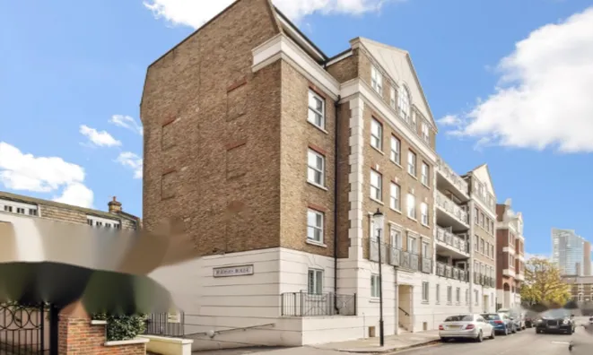 Недвижимость Hortensia Road: 8