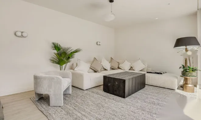 Недвижимость Milman Street: 3