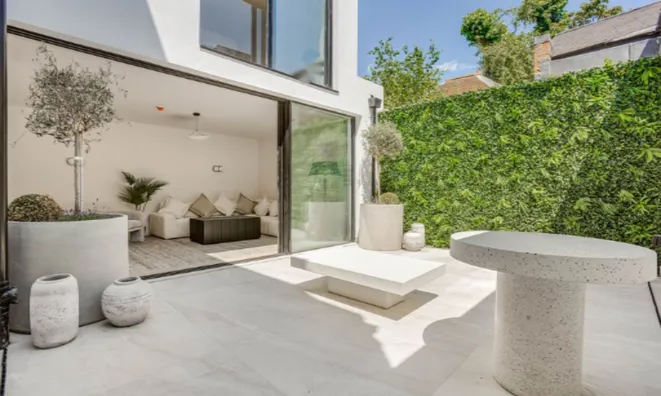 Недвижимость Milman Street: 16