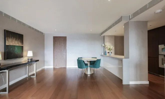 Недвижимость Waterfront Drive, Imperial Wharf: 13