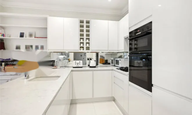 Недвижимость Redcliffe Square: 14