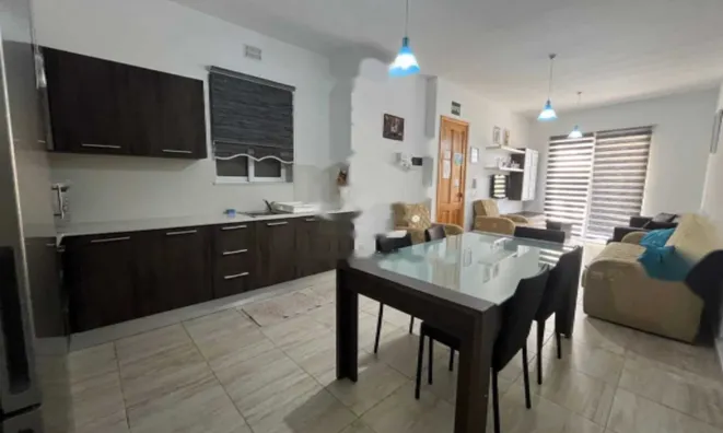 Недвижимость Marsalforn Retreat House: 2