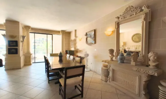 Недвижимость Portomaso Sliema Apartment: 10