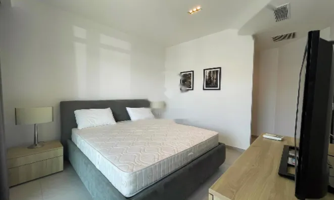 Недвижимость St. Julians Sea View Apt: 4