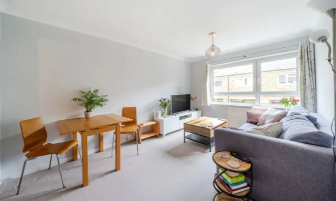 Недвижимость Nantes Close: 9