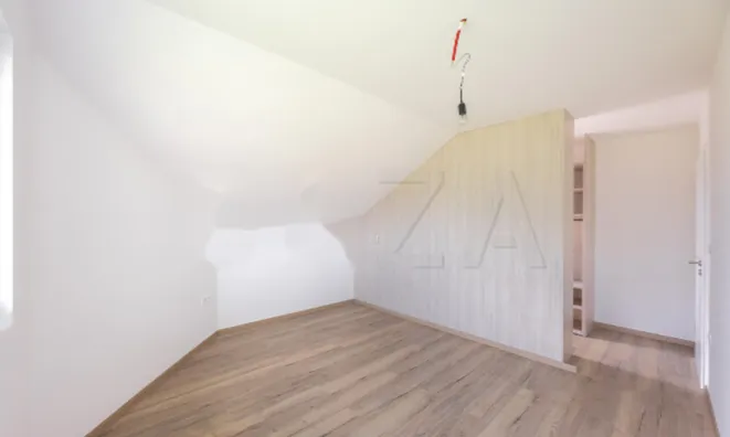 Недвижимость Квартира, 3-комнатная Снеберье: 6