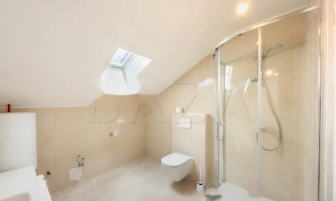 Недвижимость Квартира, 3-комнатная Снеберье: 11