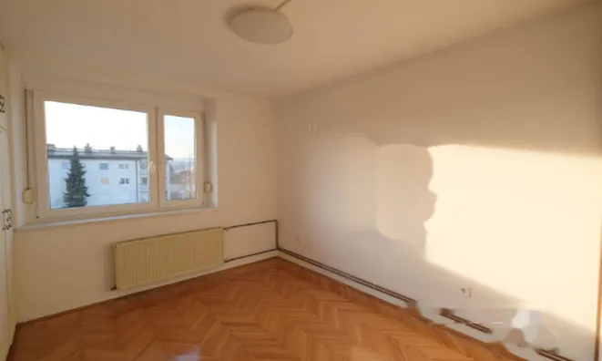 Недвижимость Квартира 3-комн. Любляна Бежиград: 1