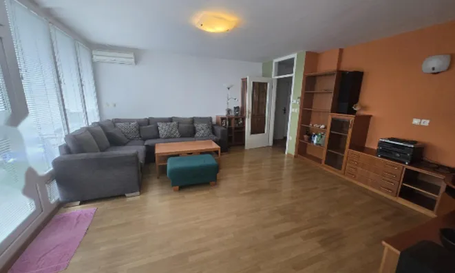 Недвижимость Новое 4-комнатное жилье: 1