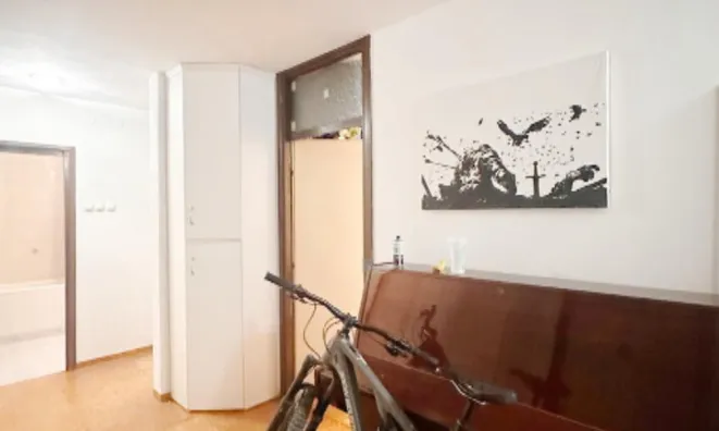 Недвижимость Квартира, Приштинская ул. : 12