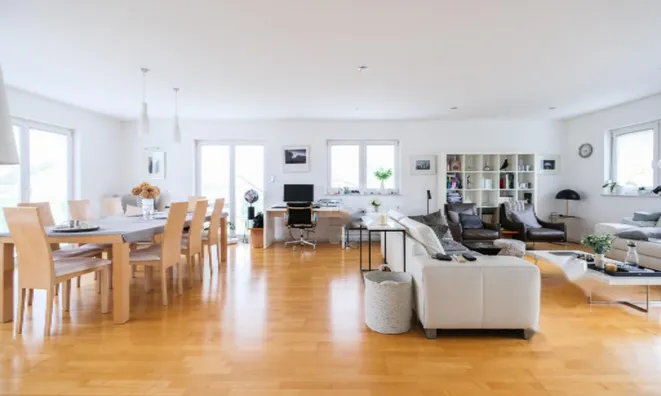 Недвижимость Трехкомнатная квартира Брод: 1