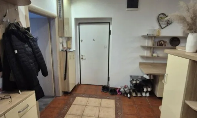 Недвижимость Трёхкомнатная квартира Шентвид: 4