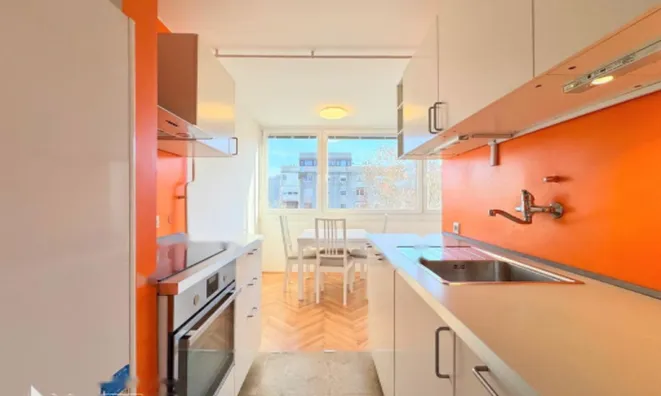 Недвижимость Квартира 3-комнатная в Центре: 6