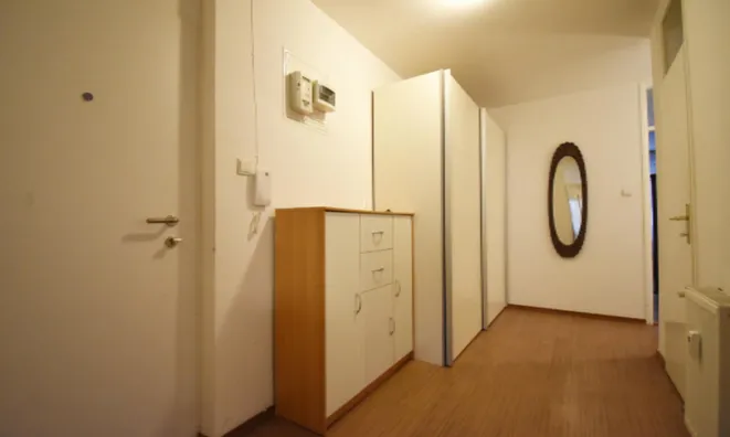 Недвижимость Квартира 3-комнатная Вратача: 2