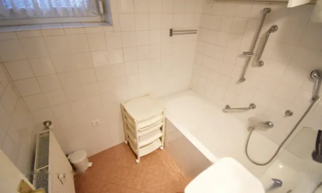 Недвижимость Квартира 3-комнатная Вратача: 13