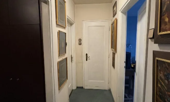 Недвижимость Квартира, 4-комн. Новая Любляна Бежиград: 1