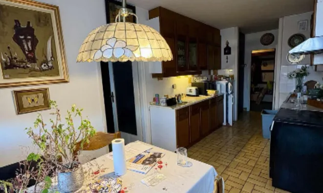 Недвижимость Квартира, 4-комн. Новая Любляна Бежиград: 4