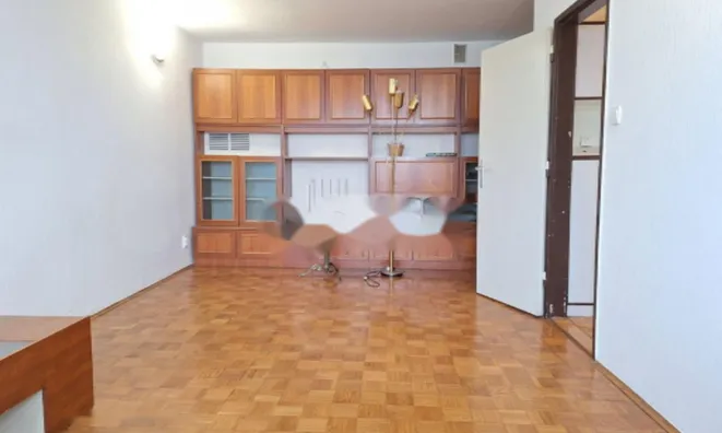 Недвижимость Квартира 3-комнатная Шишка: 9