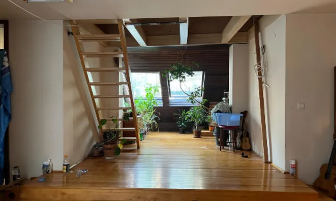 Недвижимость Квартира 5+ комнат Центр: 8