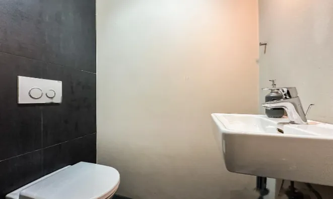 Недвижимость Квартира, 3 комнаты, Центр: 11