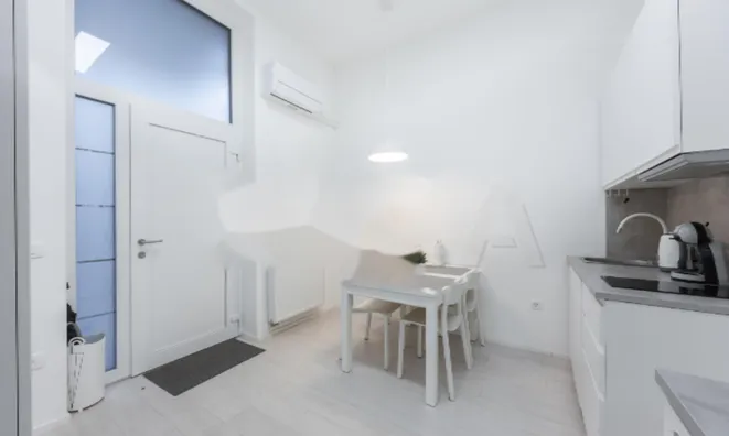 Недвижимость Двухкомнатная квартира в Бежиграде: 4