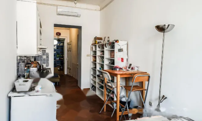 Недвижимость Трехкомнатная квартира в центре: 16