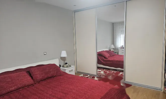 Недвижимость Трехкомнатная квартира Лубляна Шишка: 16