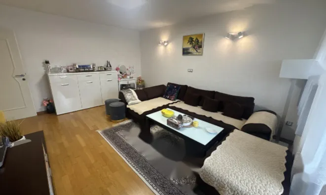 Недвижимость Квартира 3-комнатная Шишка: 4