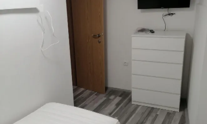 Недвижимость Квартира в центре Изолы: 4