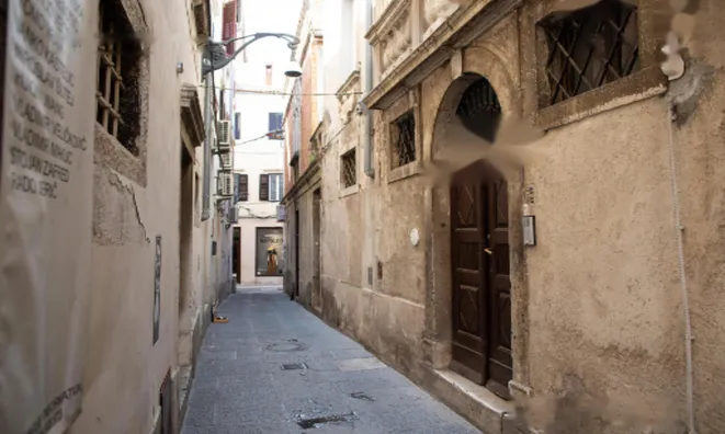 Недвижимость Квартира 5 комнат и более: 20