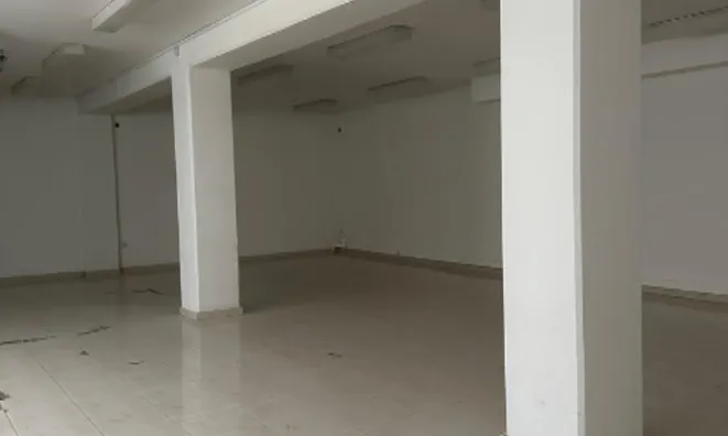 Недвижимость Коммерческое помещение Склад: 17