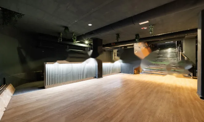 Недвижимость Коммерческое помещение в центре: 3