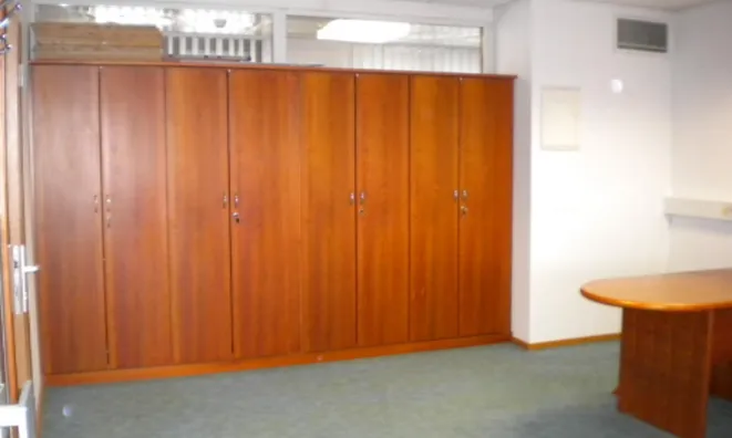 Недвижимость Офисное помещение Тржашка 132: 9