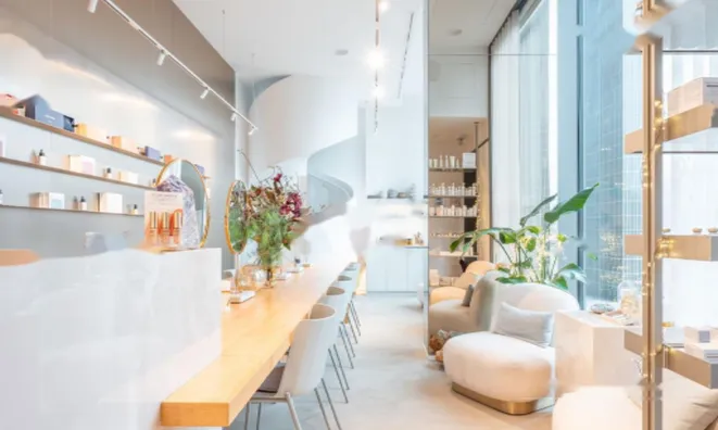 Недвижимость Коммерческое помещение в центре: 1