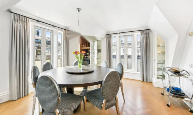 Недвижимость Rose Square, Fulham Road: 19