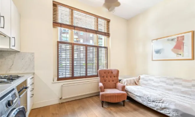 Недвижимость Oakley Street: 8