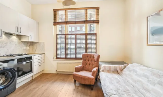 Недвижимость Oakley Street: 12