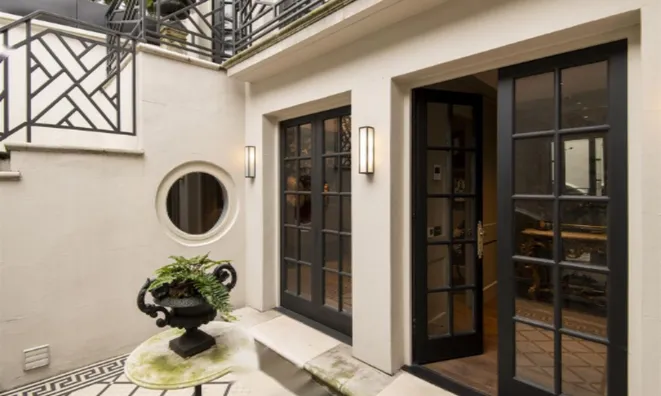 Недвижимость Redcliffe Square, Chelsea: 1